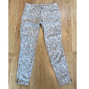 Level 99 beige/ grey floral pants